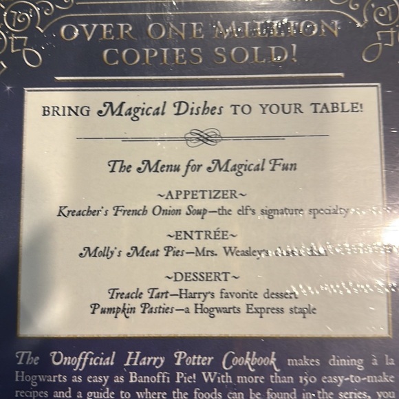 NWT The Unofficial Harry Potter Cookbook - Picture 3 of 3